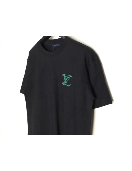 Louis Vuitton embroidered logo badge shortsleeved Tshirt,cheap Louis Vuitton