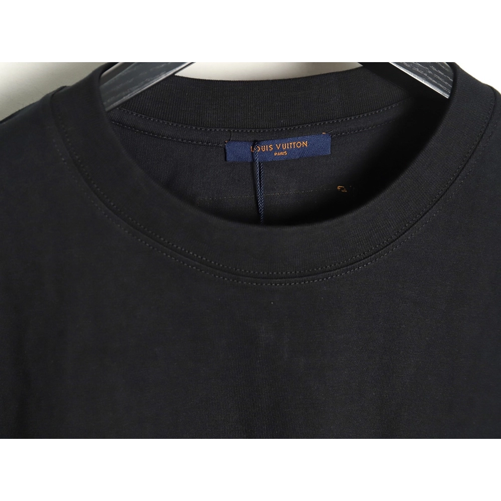 Louis Vuitton embroidered logo badge shortsleeved Tshirt,cheap Louis Vuitton