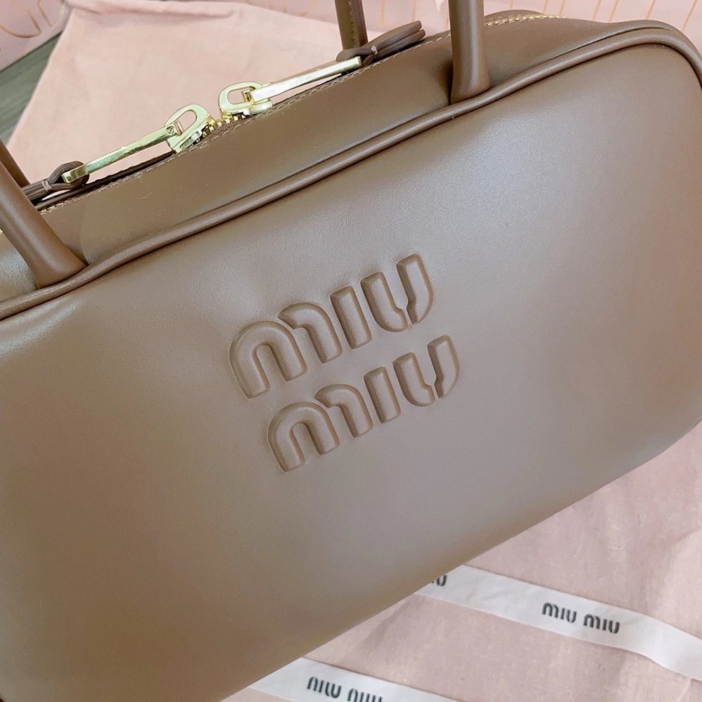 Miu Miu Beau leather tophandle bags 5BB172 17X30X8.5cm,cheap Miu Miu Bags