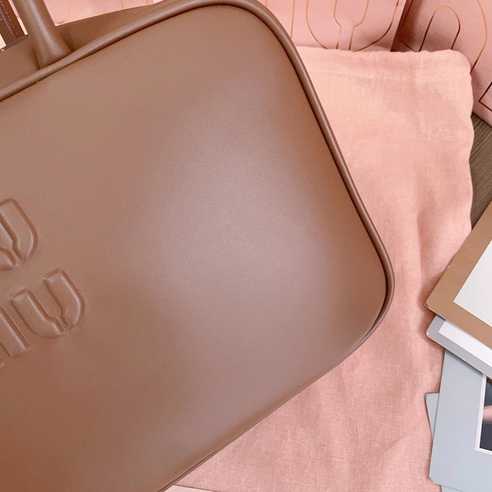 Miu Miu Beau leather tophandle bags 5BB172 17X30X8.5cm,cheap Miu Miu Bags