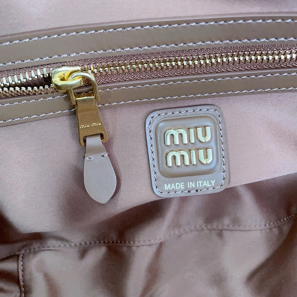 Miu Miu Beau leather tophandle bags 5BB172 17X30X8.5cm,cheap Miu Miu Bags