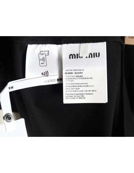 Miu Miu Contrast Collar Embroidered Logo Short Sleeve T-Shirt TSK1,Miu Miu