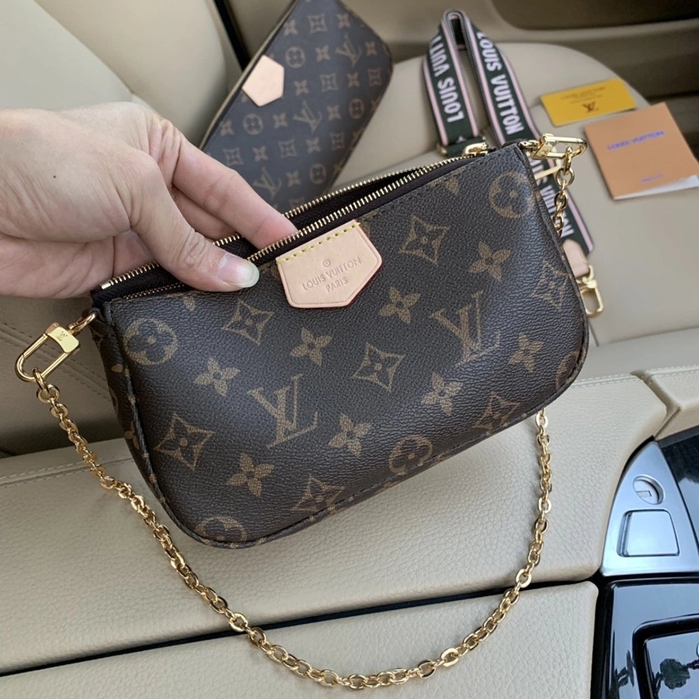 Louis Vuitton Bags M44813 24X16X6cm