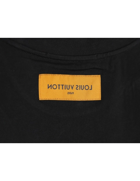 Louis Vuitton Cursive Chain Embroidered T-shirt TSK1,Louis Vuitton