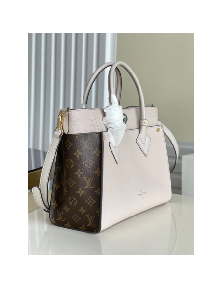 Louis Vuitton Bags M53823 30.5X24.5X14cm