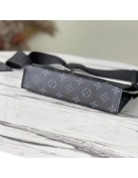 Louis Vuitton Bags M81018 22X14.5X4.5cm