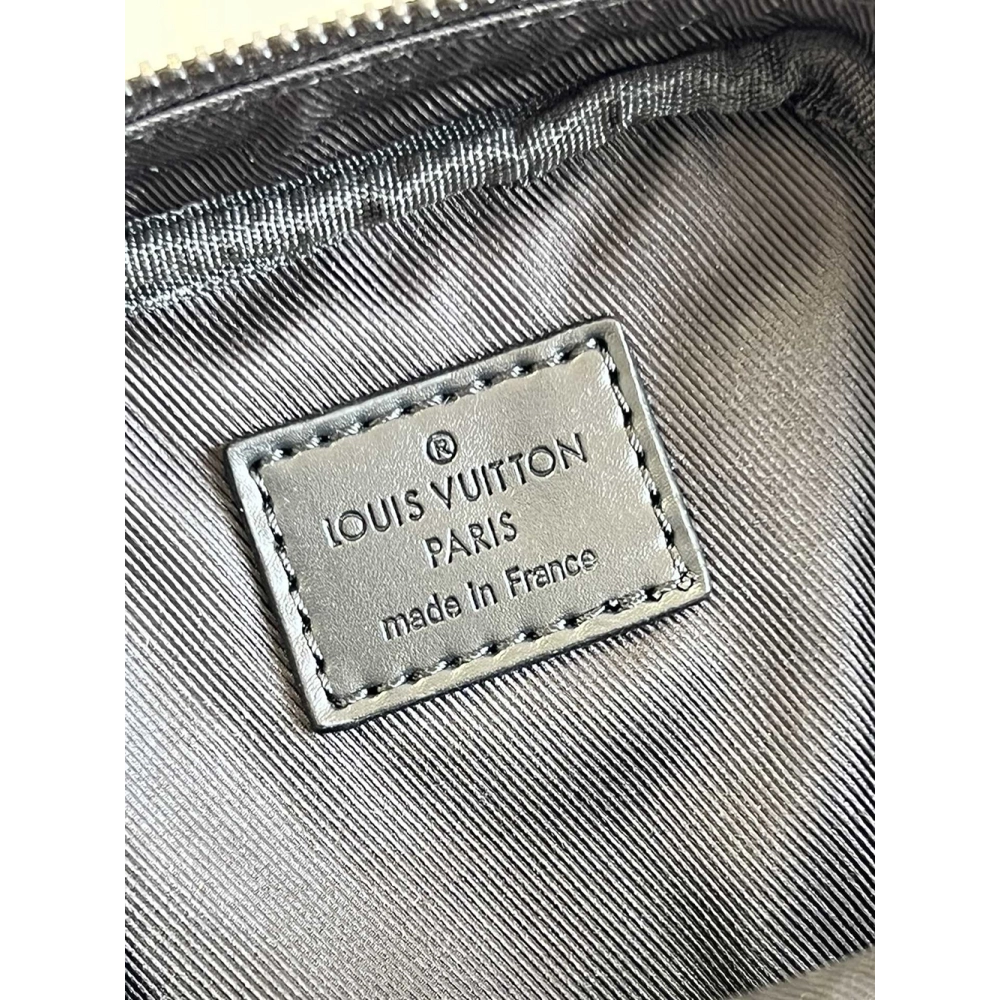 Louis Vuitton Bags M81005 11X18X8cm