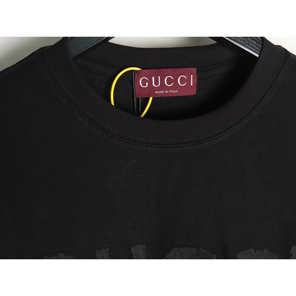 Gucci Chest Lettering Embroidered Short Sleeve T-Shirt,Gucci
