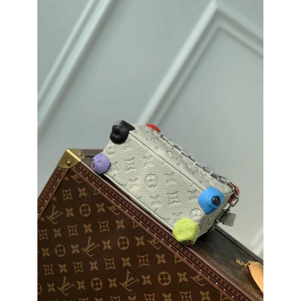 Louis Vuitton Bags M81606 18.5X13X8cm