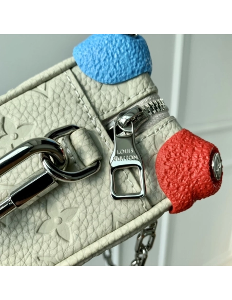 Louis Vuitton Bags M81606 18.5X13X8cm