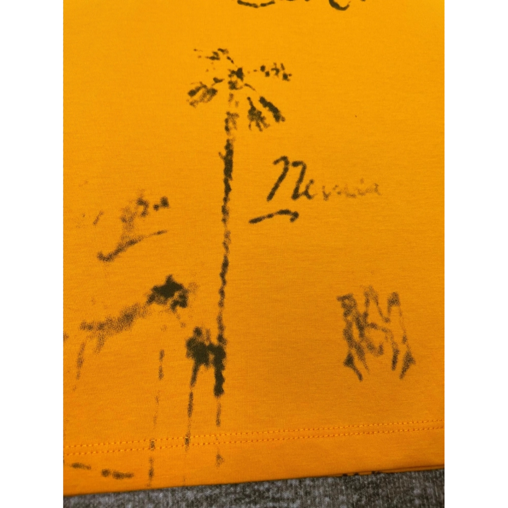 Amiri graffiti fluorescent green print short-sleeved rear printt T-shirt,Amiri T Shirt,Tshirt,APPAREL