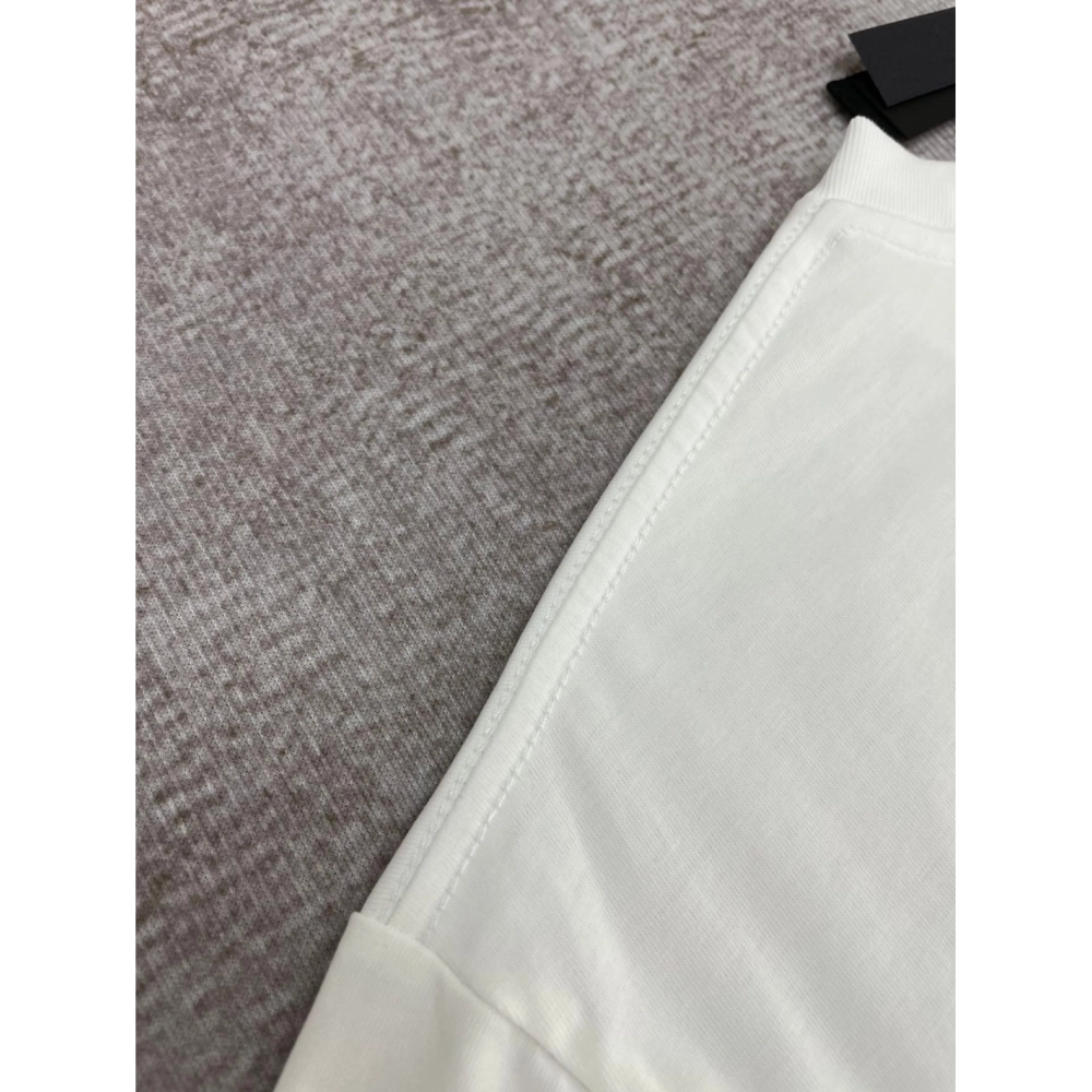 Amiri New big letter short-sleeved logo big letter black printt T-shirt,Amiri T Shirt,Tshirt,APPAREL