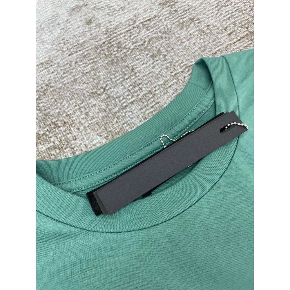 Amiri Newshort-sleeved orange and white gradient logo letter print T-shirt,Amiri T Shirt,Tshirt,APPAREL