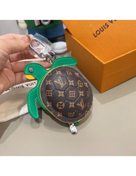 Louis Vuitton Turtle Pouch Bag Charm Brown M01471,Keychain