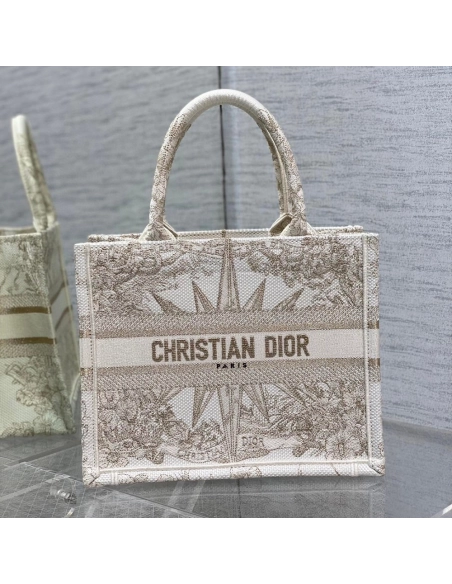 Christian Dior Bags 81188 26X8X22cm