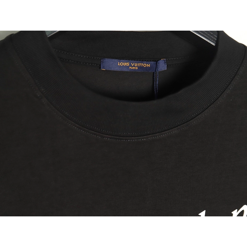 Louis Vuitton signature logo print shortsleeved Tshirt,Louis Vuitton T Shirt,Tshirt,APPAREL