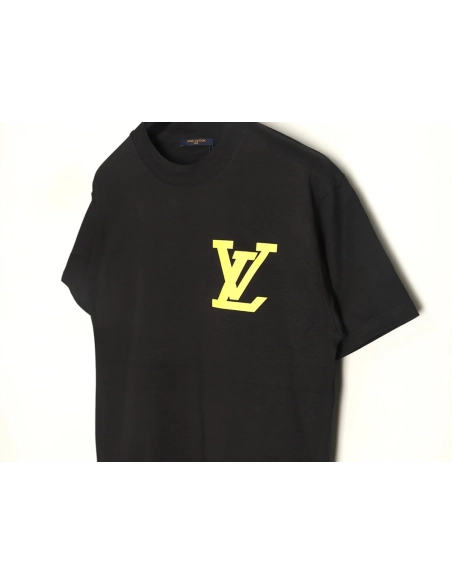 Louis Vuitton Chest Lettering Print Short Sleeve Tshirt,Louis Vuitton T Shirt,Tshirt,APPAREL