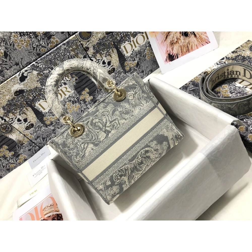 Christian Dior Bags M0565 24X20X11cm
