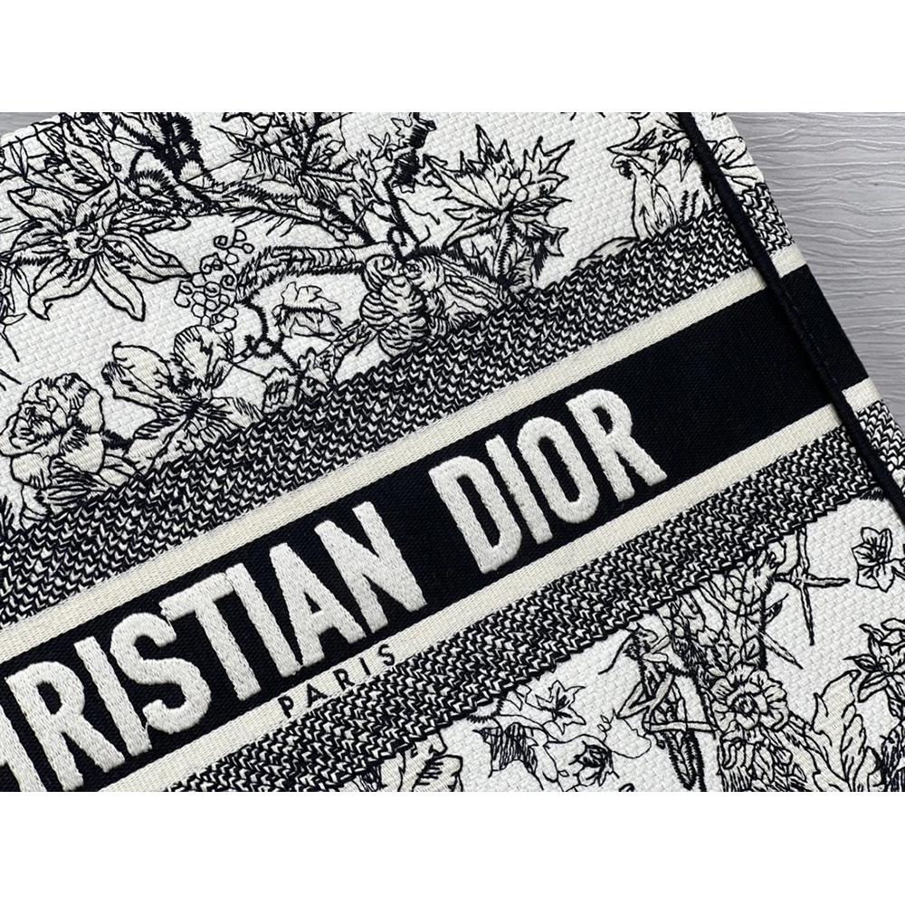 Christian Dior Bags 1296