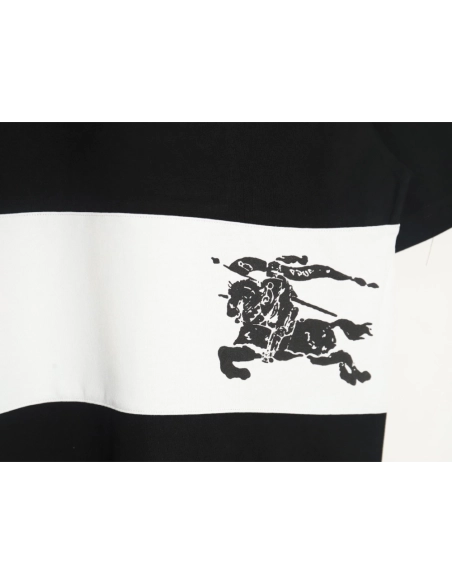 Burberry white horizontal striped war horse print short sleeves TSK1,Burberry