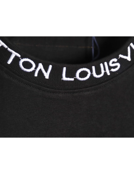 Louis Vuitton Embroidered Logo Short Sleeve T-Shirt TSK1,Louis Vuitton