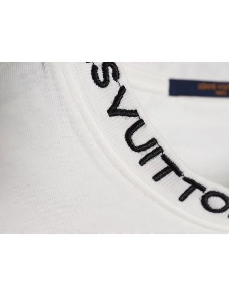 Louis Vuitton Embroidered Logo Short Sleeve T-Shirt,Louis Vuitton