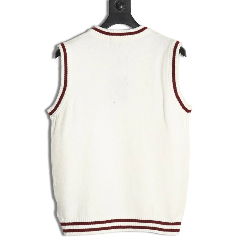 Louis Vuitton badge contrast lettering embroidered knitted vest,Chanel