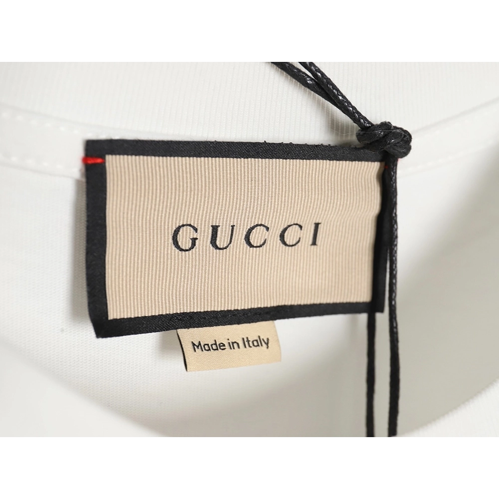 Gucci embossed logo crew neck short sleeves,Gucci T Shirt,Tshirt,APPAREL