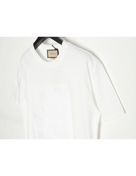 Gucci embossed logo crew neck short sleeves,Gucci T Shirt,Tshirt,APPAREL