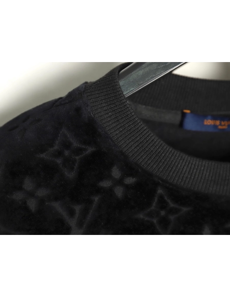 Louis Vuitton towel flocked presbyopia jacquard short sleeves,Louis Vuitton T Shirt,Tshirt,Hiqh quality low price,free shipping