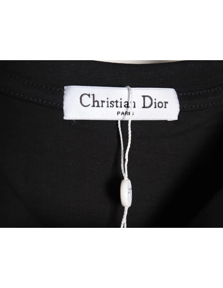 Dior handpainted lettering shortsleeved Tshirt,Dior T Shirt,Tshirt,Hiqh quality low price,free shipping