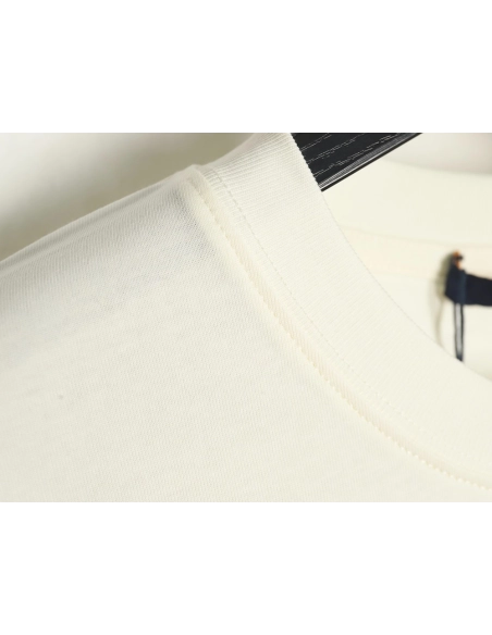 Louis Vuitton small embroidery Logo shortsleeved Tshirt,Louis Vuitton T Shirt,Tshirt,Hiqh quality low price,free shipping