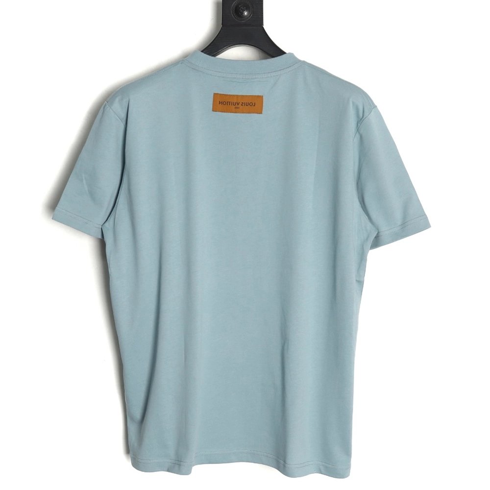 Louis Vuitton small embroidery Logo shortsleeved Tshirt,Louis Vuitton T Shirt,Tshirt,Hiqh quality low price,free shipping