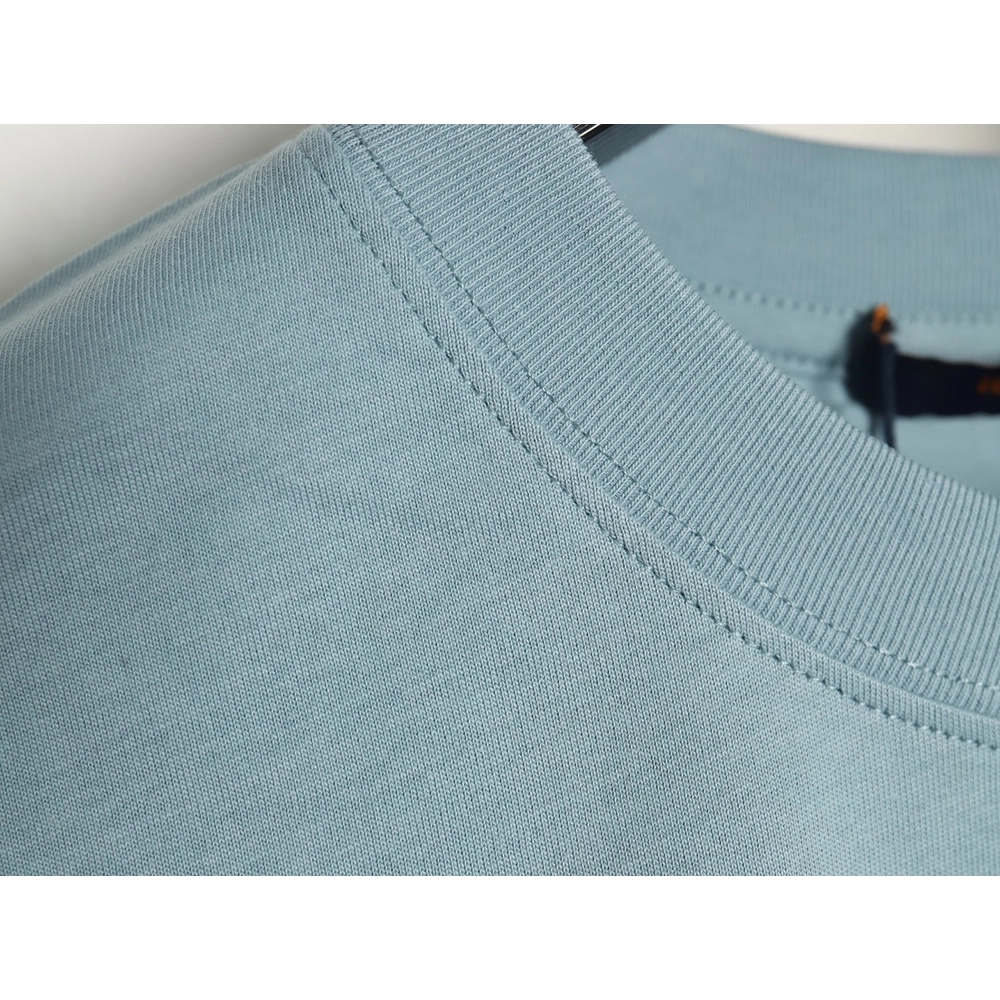 Louis Vuitton small embroidery Logo shortsleeved Tshirt,Louis Vuitton T Shirt,Tshirt,Hiqh quality low price,free shipping