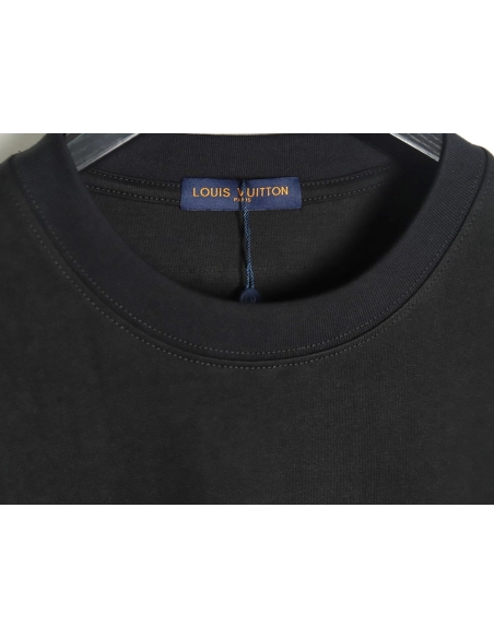 Louis Vuitton T Shirt,Tshirt,APPAREL,LV-38250406