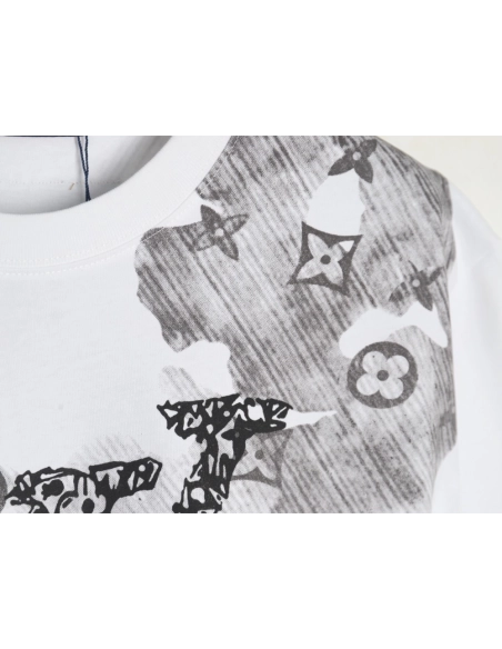 Louis Vuitton ink smudged letters printed short sleeves,Louis Vuitton