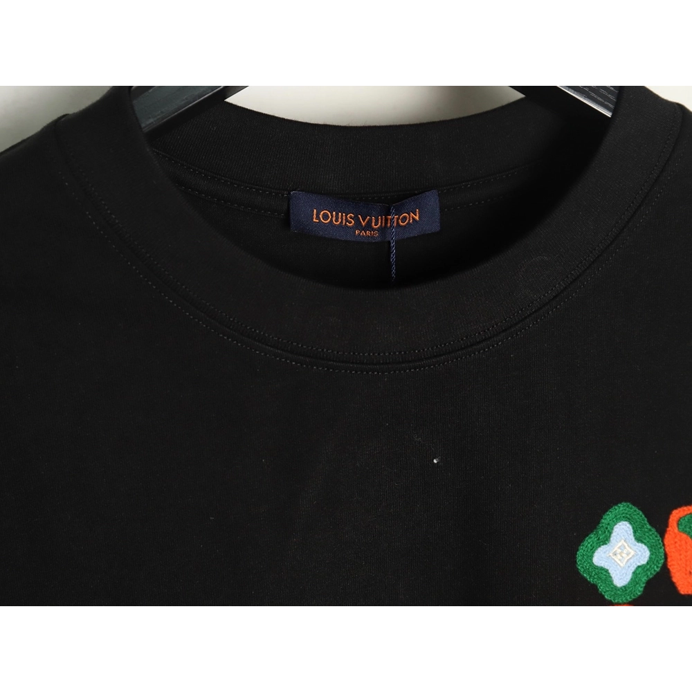 Louis Vuitton four-leaf clover logo embroidered short-sleeved T-shirt TSK1,Louis Vuitton