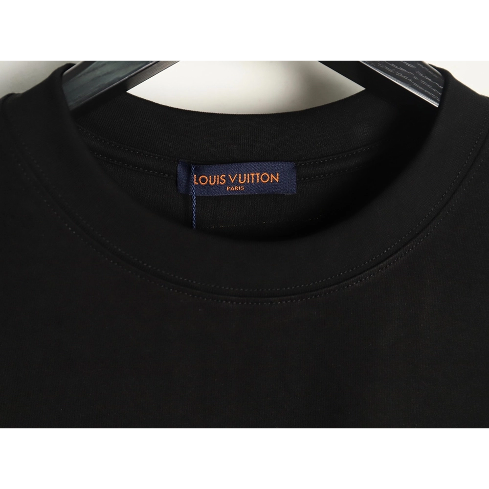 Louis Vuitton dark pattern large logo embroidered short sleeve T-shirt TSK1,Louis Vuitton