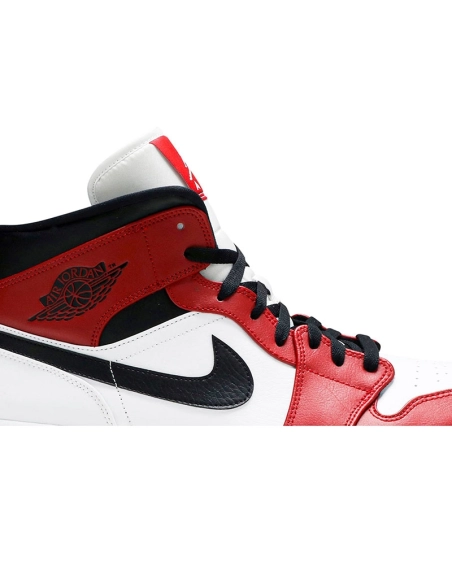 AIR JORDAN 1 MID CHICAGO 554724 173,AIR JORDAN 1 MID,Air Jordan