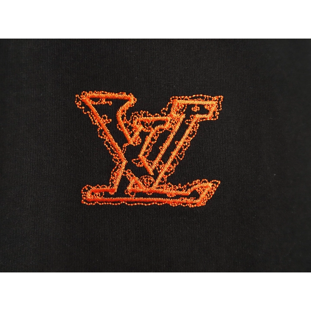 Louis Vuitton large logo lettering rope embroidery short-sleeved T-shirt TSK1,Louis Vuitton