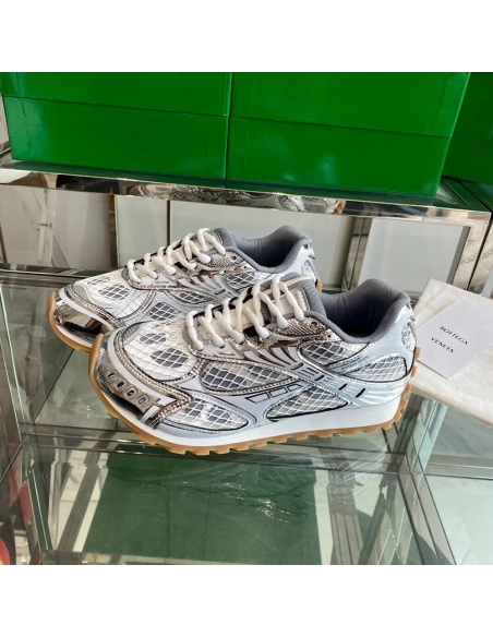 Bottega Veneta Orbit Runner Sneaker  silver,BOTTEGA VENETA SNEAKER
