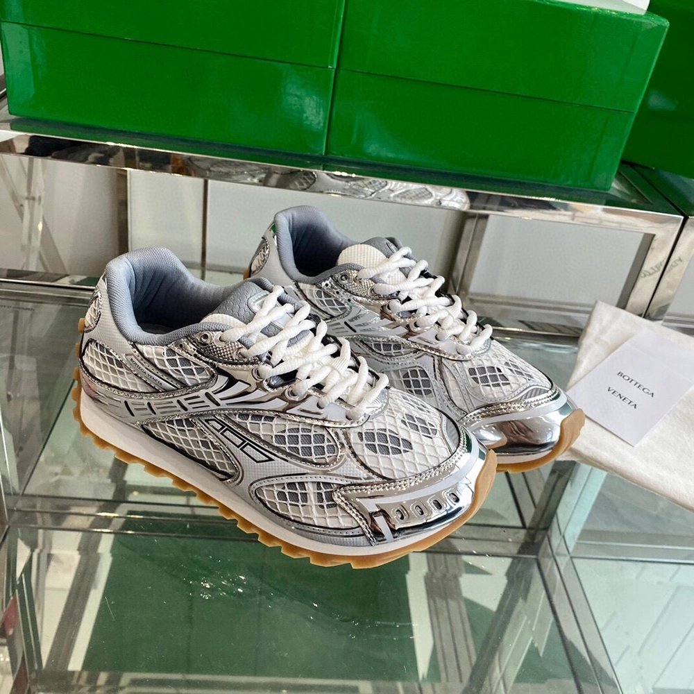 Bottega Veneta Orbit Runner Sneaker  silver,BOTTEGA VENETA SNEAKER