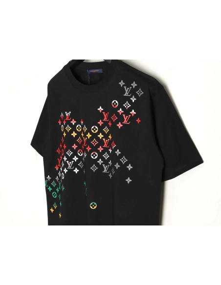 Louis Vuitton Gradient Digital Print Short Sleeve T-shirt TSK1,Louis Vuitton
