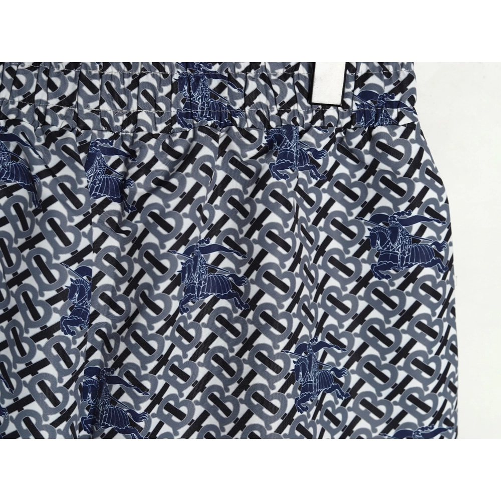 Burberry Warhorse Print Shorts TSK3,Burberry