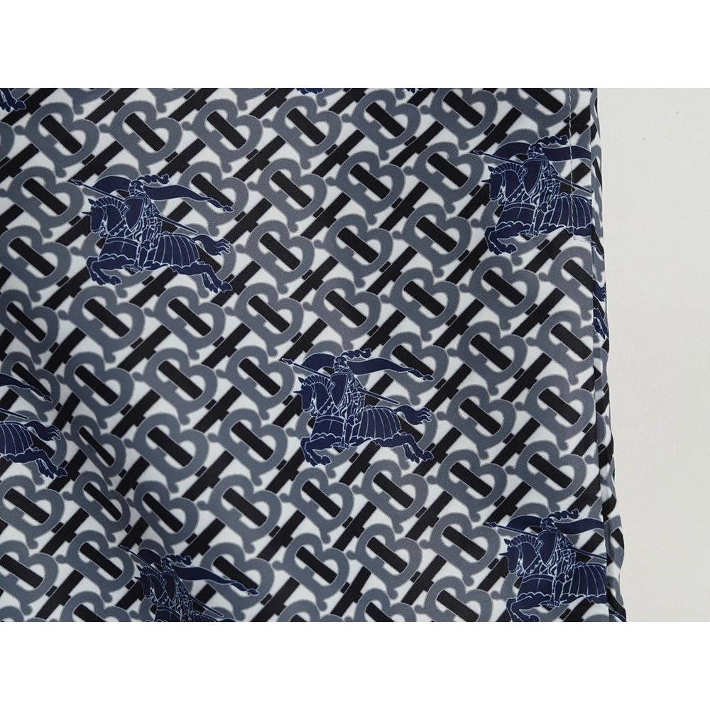 Burberry Warhorse Print Shorts TSK3,Burberry