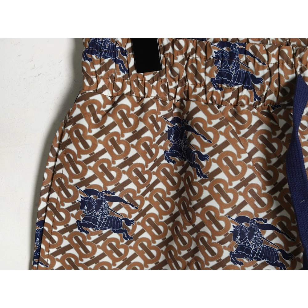 Burberry Warhorse Print Shorts,Burberry