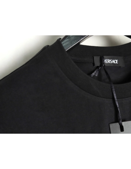 Versace Gold Logo Embroidered Short Sleeve T-Shirt tsk1,Versace