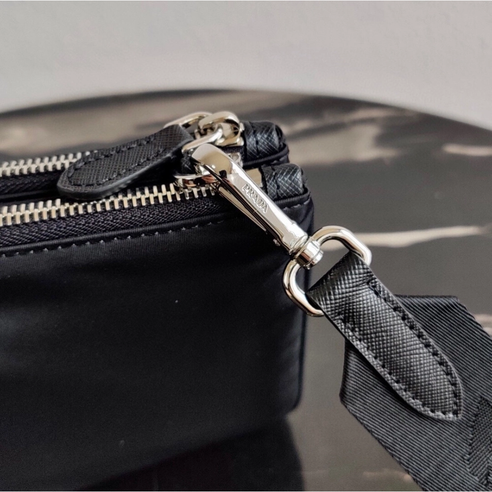 Prada Bags 1BH046 24X17X3cm