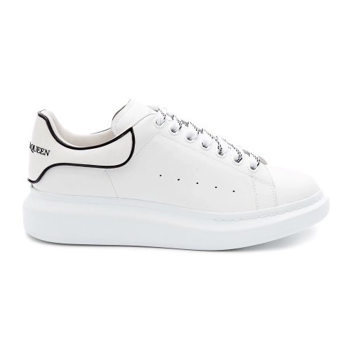 Alexander McQueen Oversized Sneaker in White black,ALEXANDER MCQUEEN