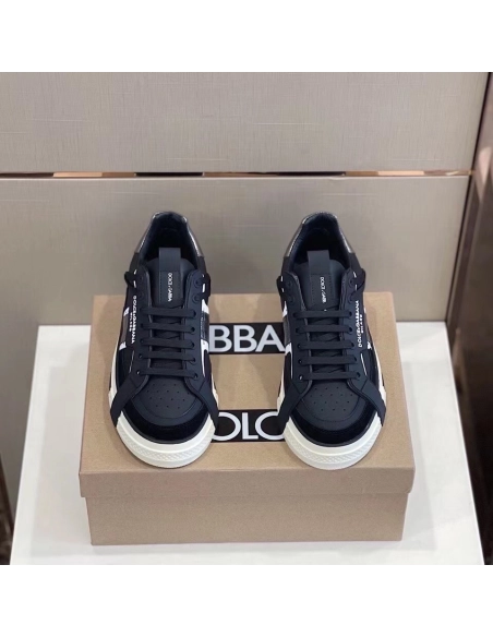 Dolce Gabbana Mens Black Custom 2.Zero Sneakers